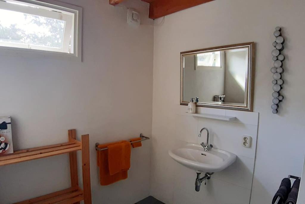 Farm Apartment, Self Checkin Anna Paulowna Εξωτερικό φωτογραφία